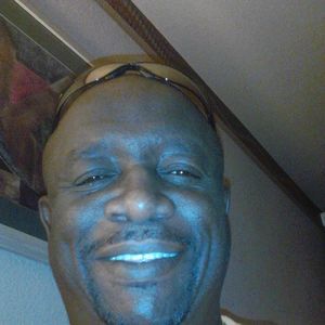 Meet your Posher, Gregory